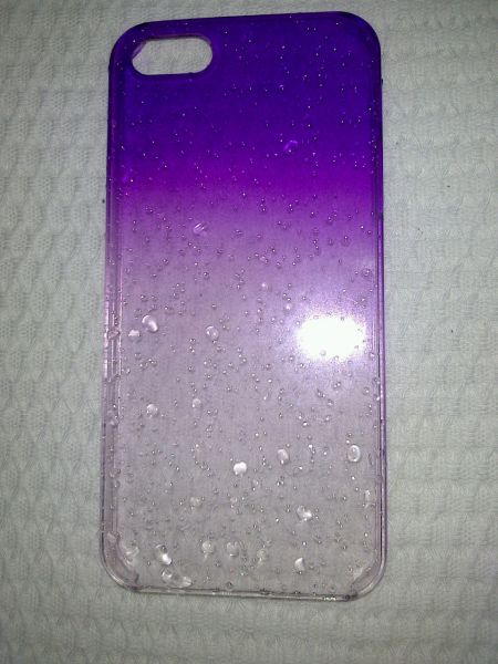 Gotas d'água roxa